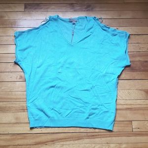 Joseph A cold shoulder short sleeve sweater M